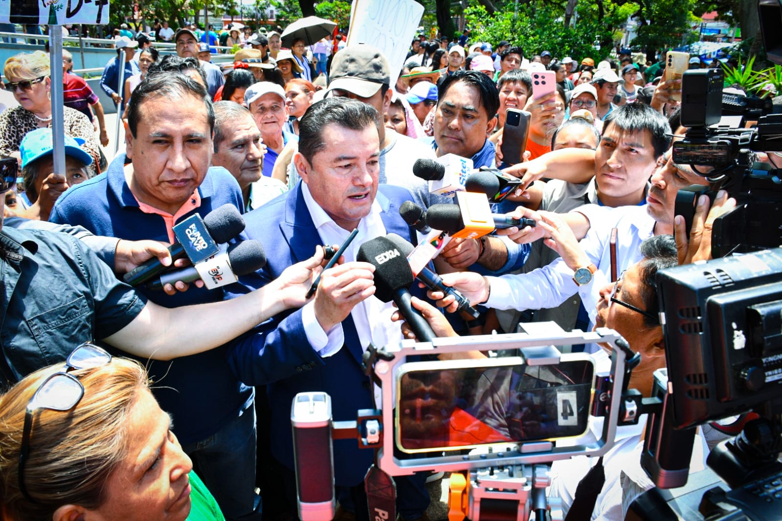 Imagen de noticia: Alcalde Jhonny Fernández reafirma defensa del Mercado Mutualista y anuncia que continuará colaborando con la justicia